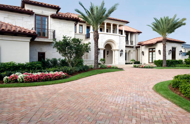 Trusted Lindenhurst, IL Driveway Pavers Experts